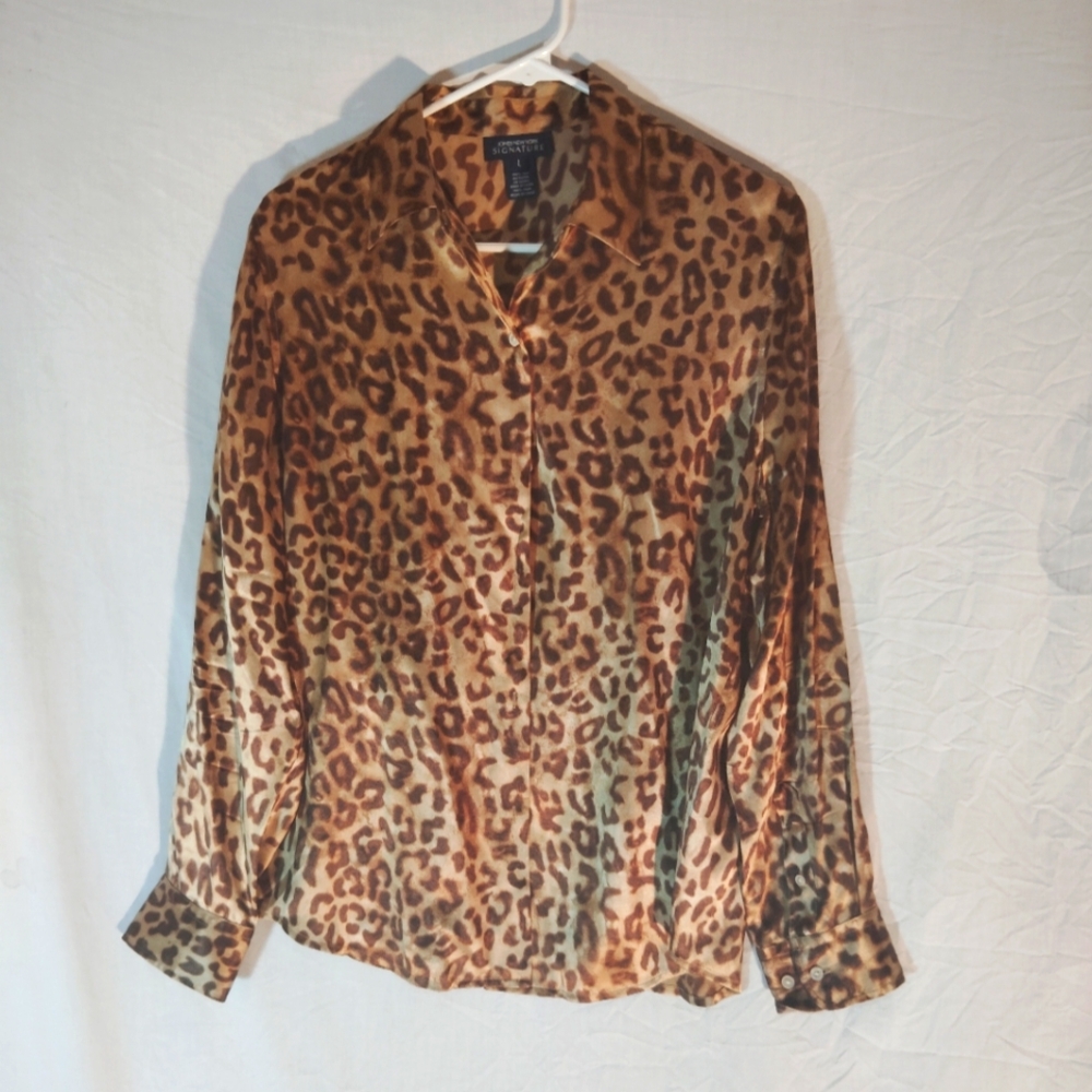 100% SILK cheetah 🐆 print Jones New York SIGNATURE button down dress shirt